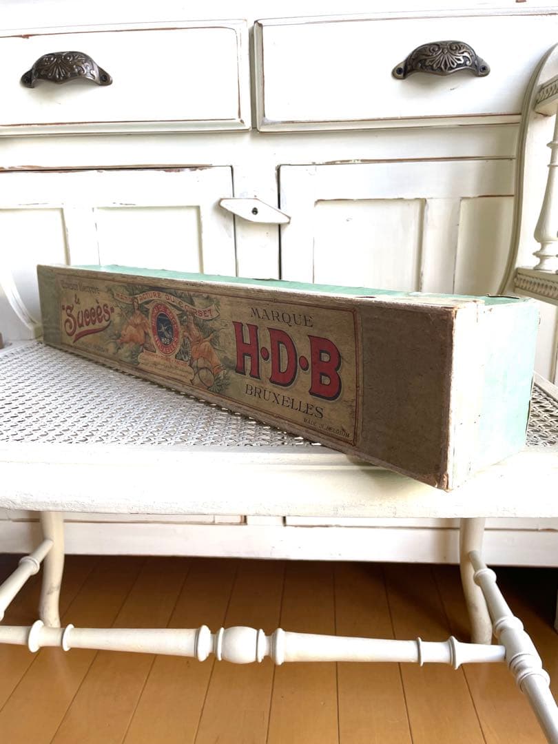 ♡ 希少　ベルギーアンティーク　コルセットボックス① ミューズ　ヴィクトリアン