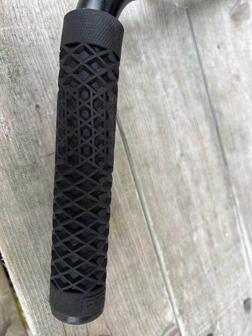 BMXバー PRIMO TALL BOY BAR 8.25”