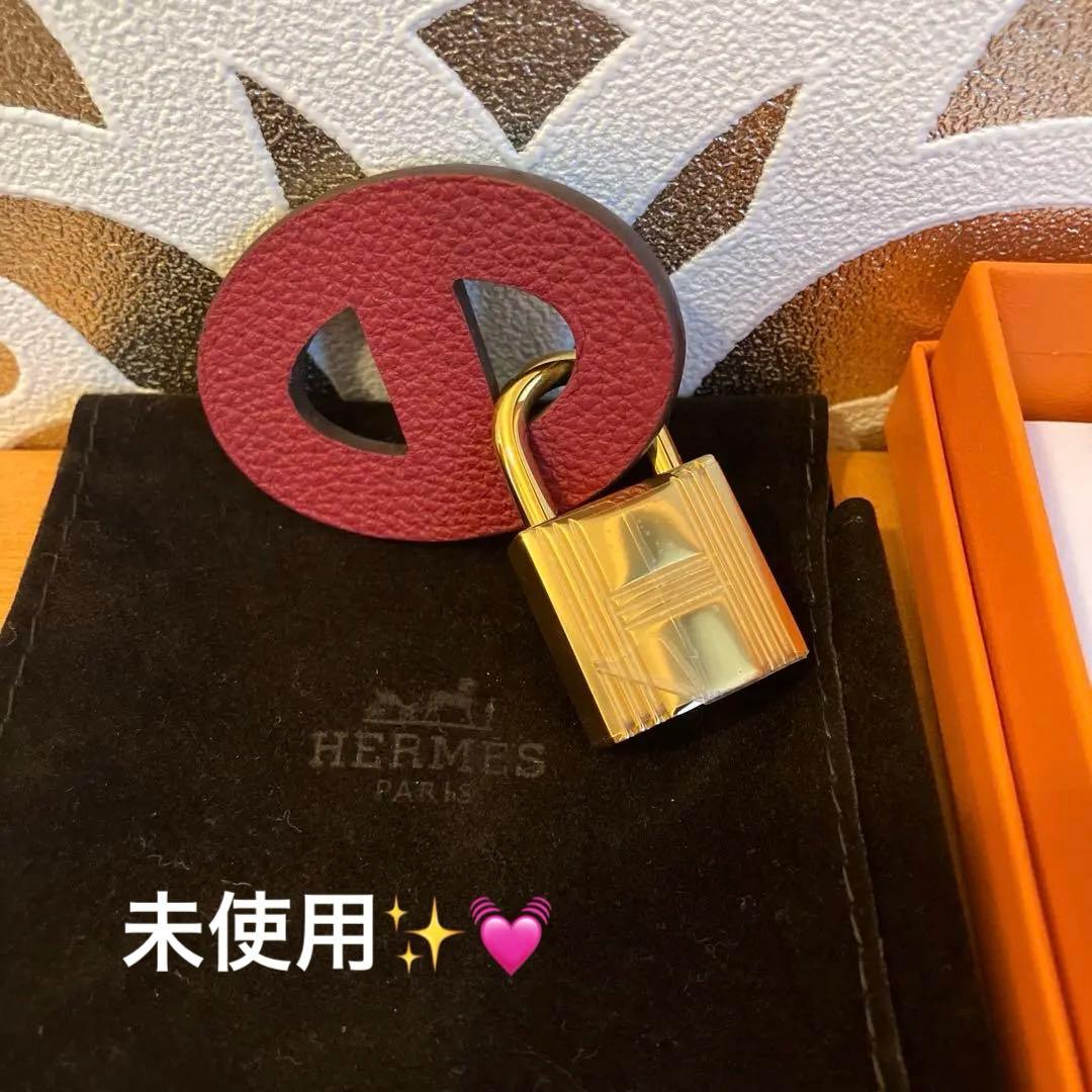 未使用❣️HERMESエルメスプティアッシュ❣️赤and緑❣️オンライン購入