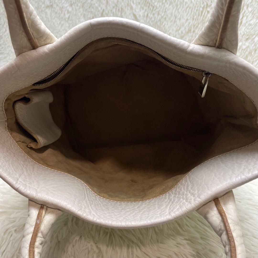 【美品】ヒロフ トートバッグ バケツ型 シボ革 ホワイト Hロゴ 手提げ