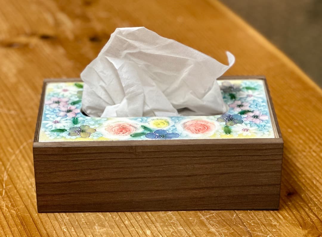 【値下げ】新品　工房ゆずりは　ティッシュBOX　カバー　花柄　プレゼントゆー02