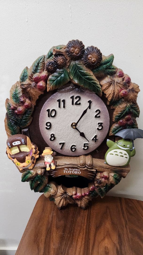 トトロ　スタジオジブリ【壁掛け振り子時計】