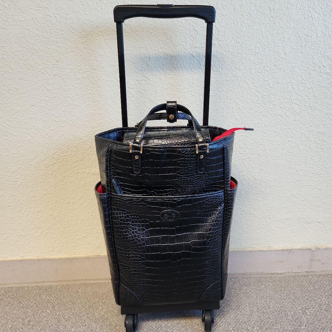 専用出品✩.*˚スワニー キャリーバッグ　キャリーカート クロコ型押し