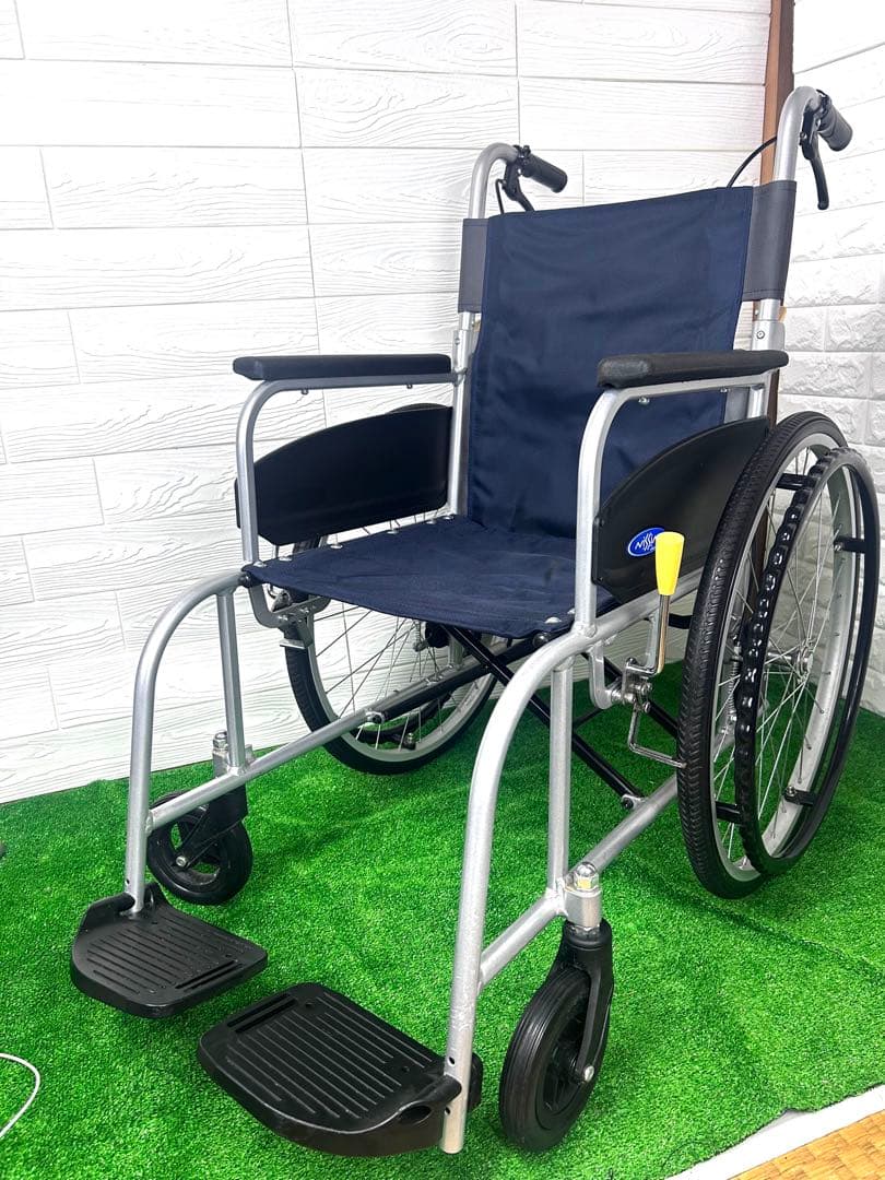 美品　nissin NEOαシリーズ ノーパンク　車椅子