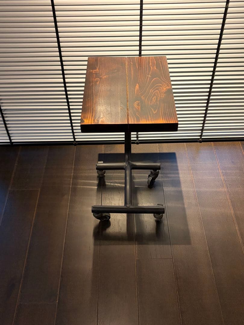 ＊3月初旬発送＊ ダークブラウン木製サイドテーブル