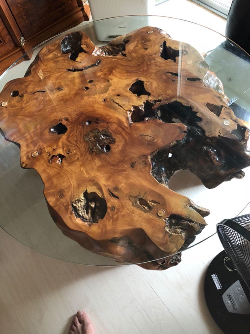 ガラステーブル　値下げ中‼️