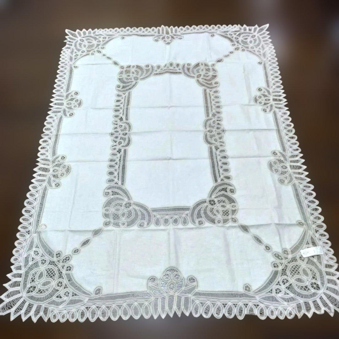 【新品タグ付き】テーブルクロス　バテンレース　ベージュ　コットン　130×170