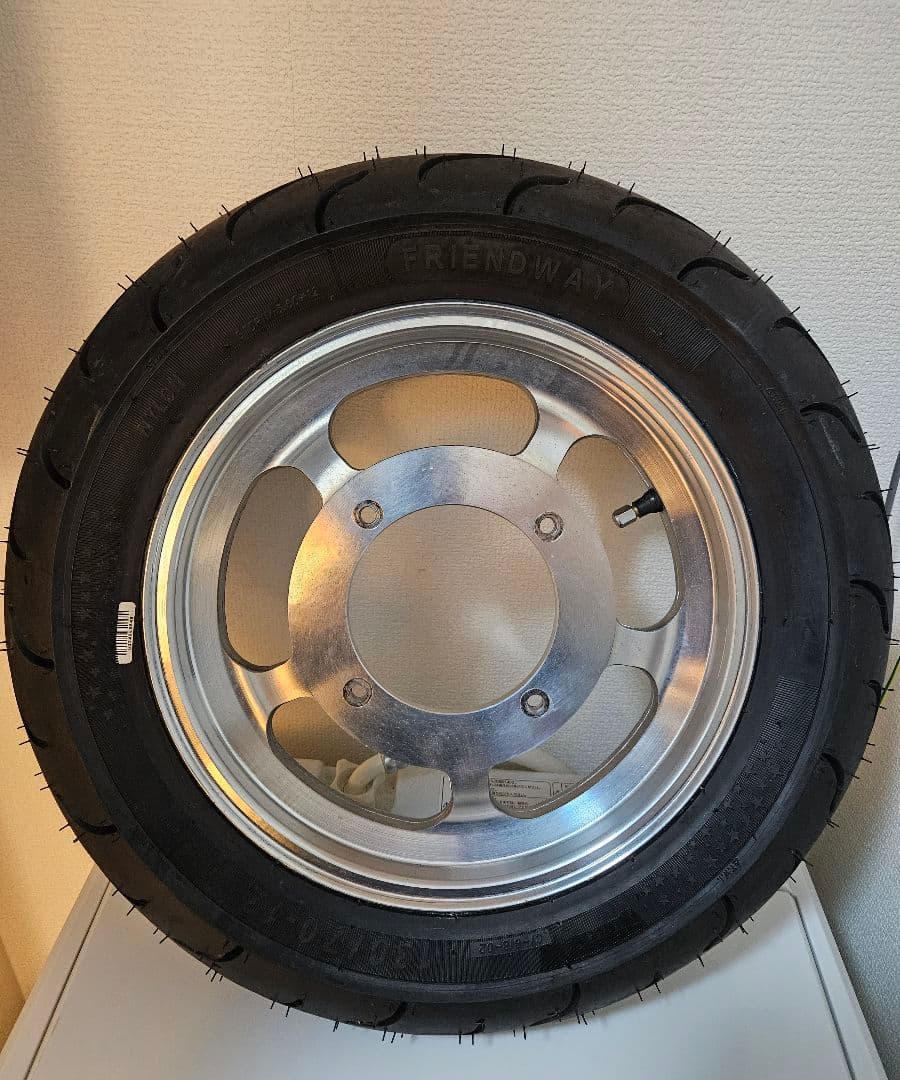 ジャイロキャノピーフロントアルミホイール　FRIENDWAYタイヤセット