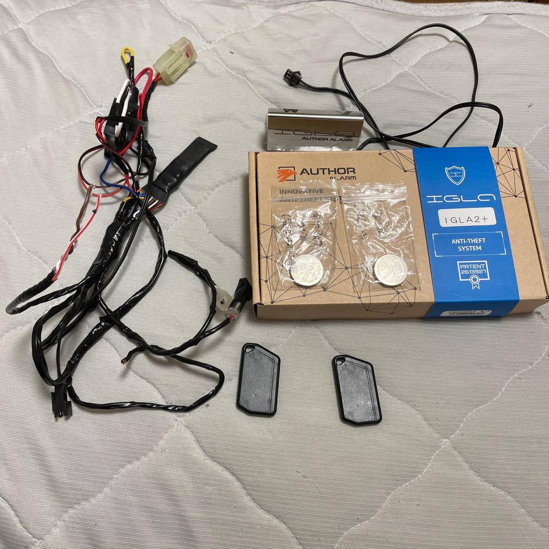 IGLA2＋（イグラ2＋）　LEDステンレスプレート　電池2個付き