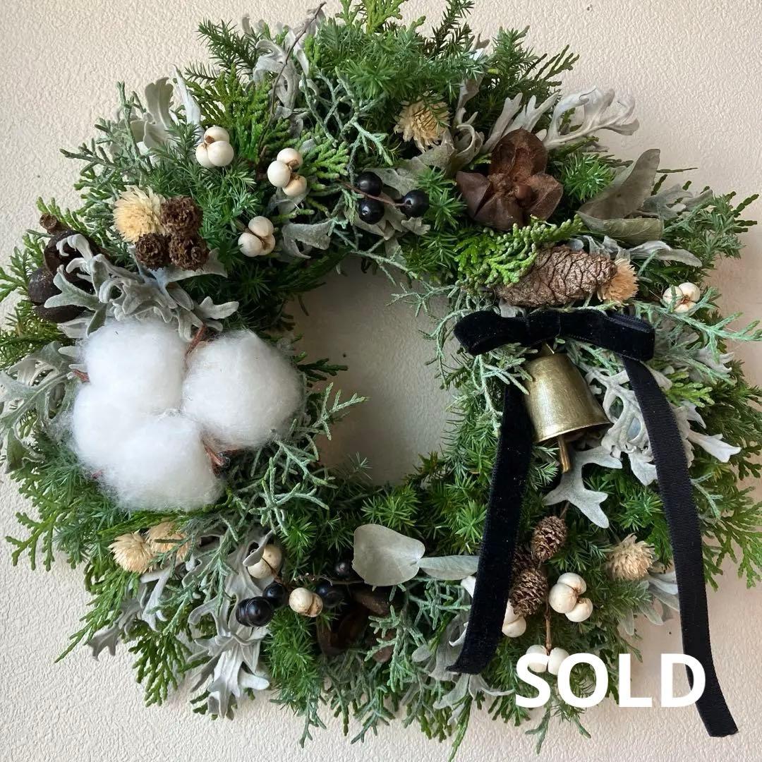 ホワイトクリスマスリース　コットン　シロタエギク