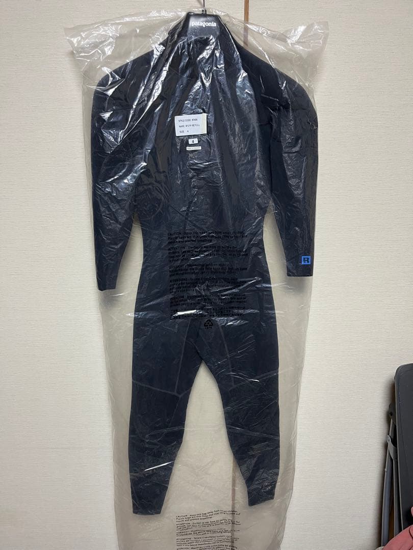 パタゴニア R1ウエットスーツ　レディースフルスーツ 黒