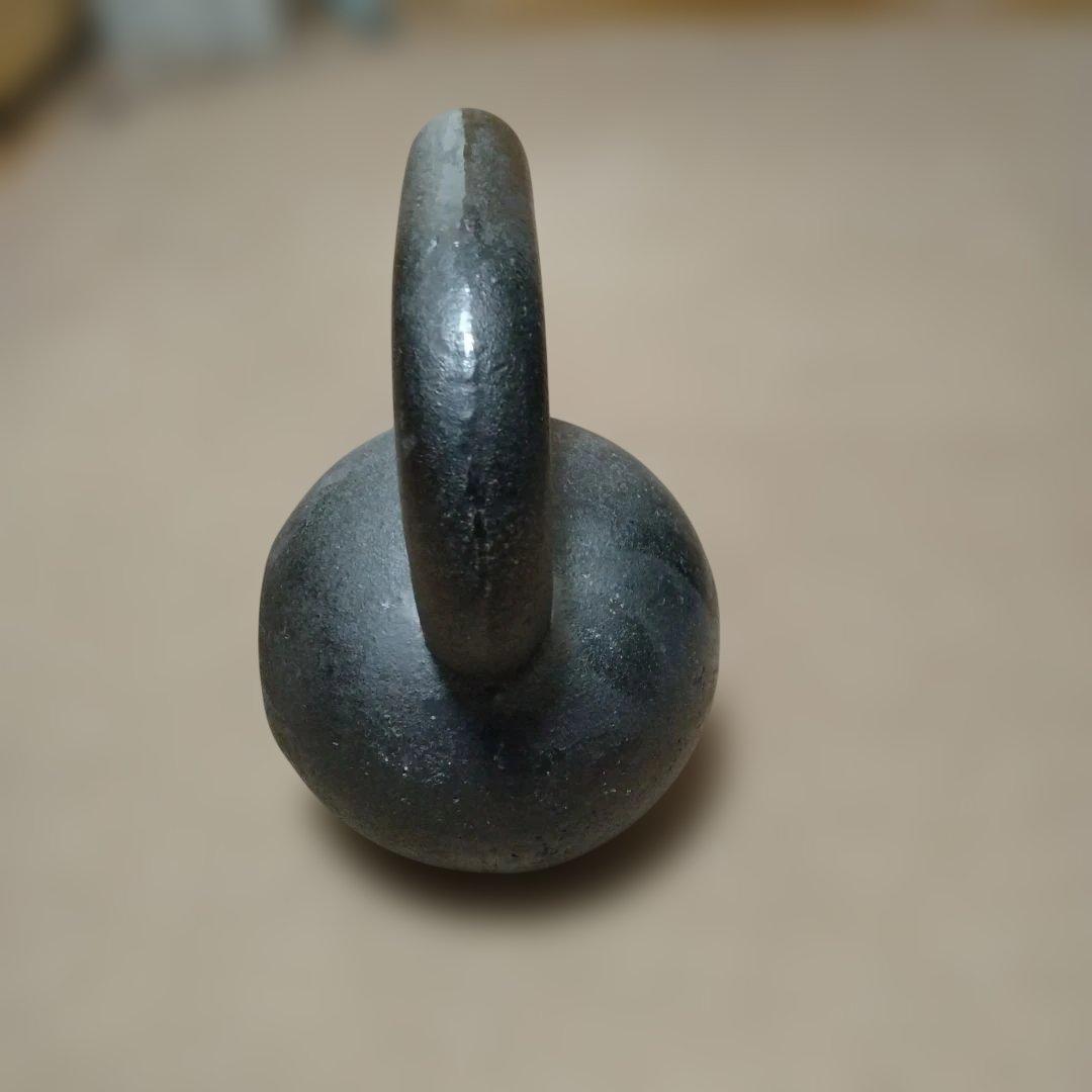 ケトルベル 鋳鉄製 黒(28kg)―②