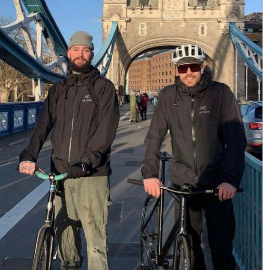 完売希少美品 Arc’teryx Zeta SL XL Blackアークテリクス