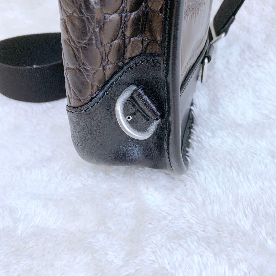 ほぼ未使用 Daniel&Bob トゥモローランド別注クロコ型押しボディバッグ