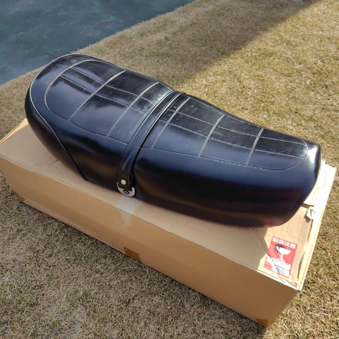 kawasaki Z1シート純正　黒スポンジ