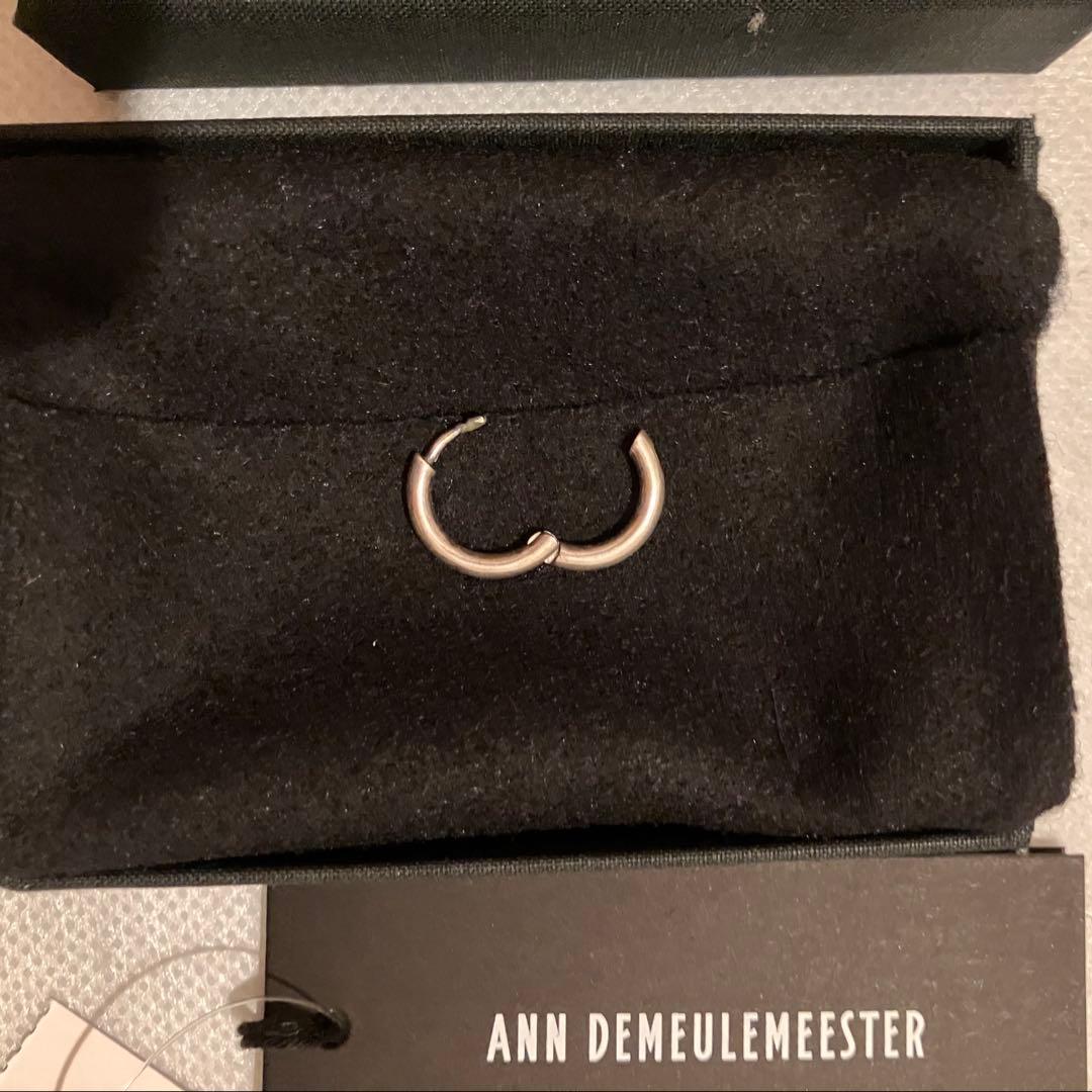 アンドゥムルメステール ピアス イヤリング フープピアス シルバー ユニセックス