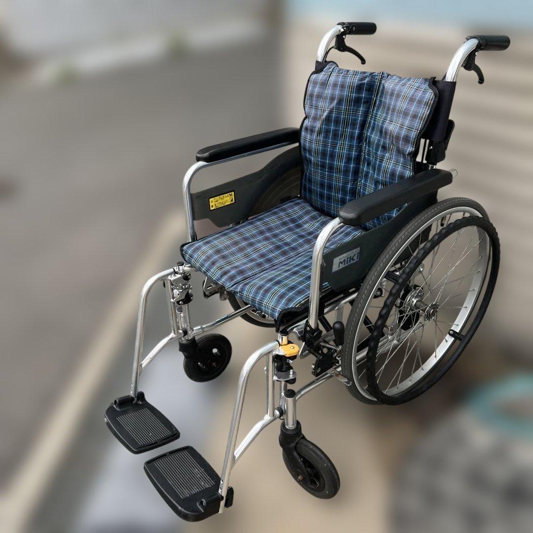 ラ*ン様 美品✨ Miki 車椅子 (ダスキンレントオール品)