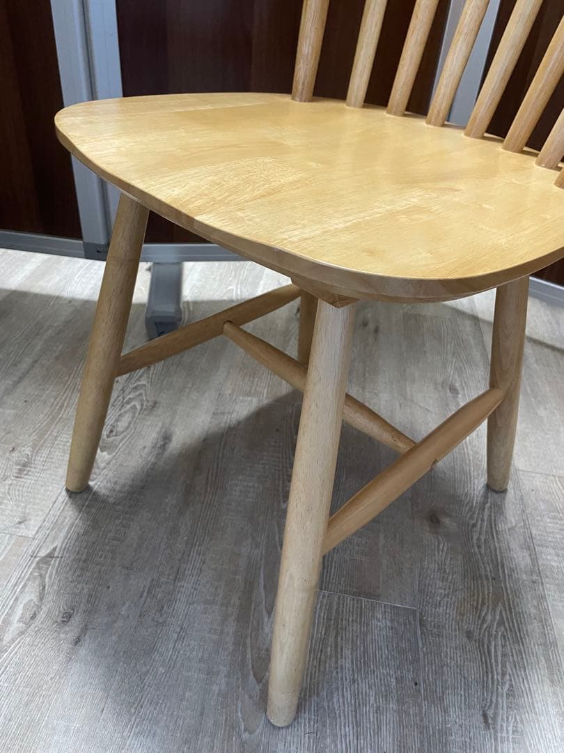 ウィンザーチェア　木製スピンドルバック　ダイニングチェア　③