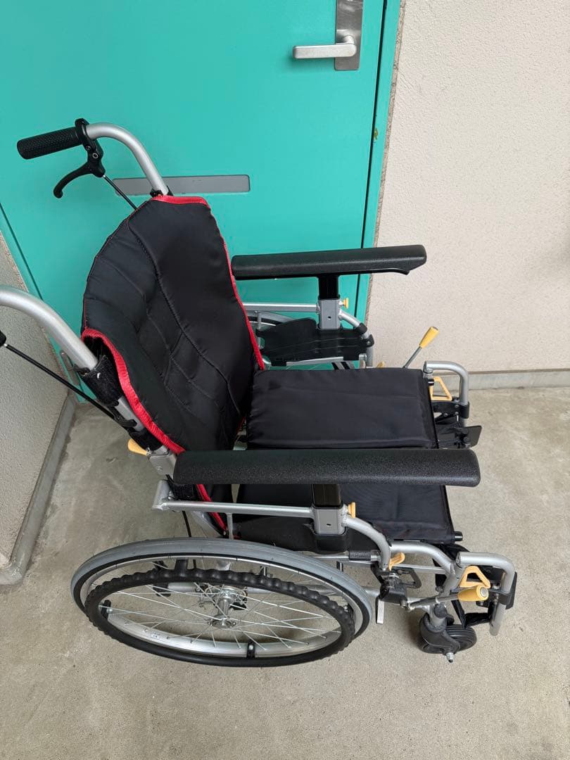 【期間限定】折りたたみ式 介助用車椅子