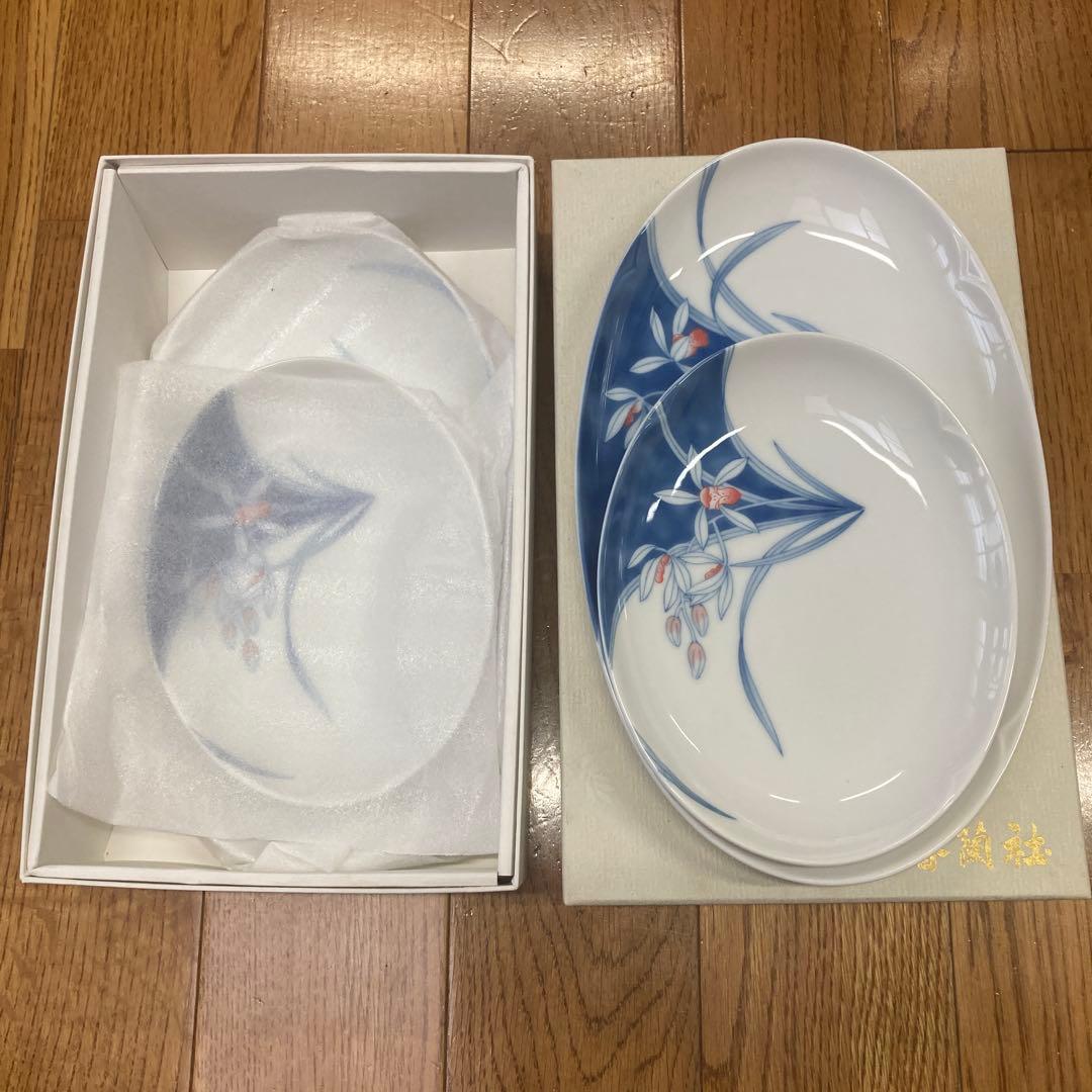 青い花模様の陶器皿2セット 香蘭社