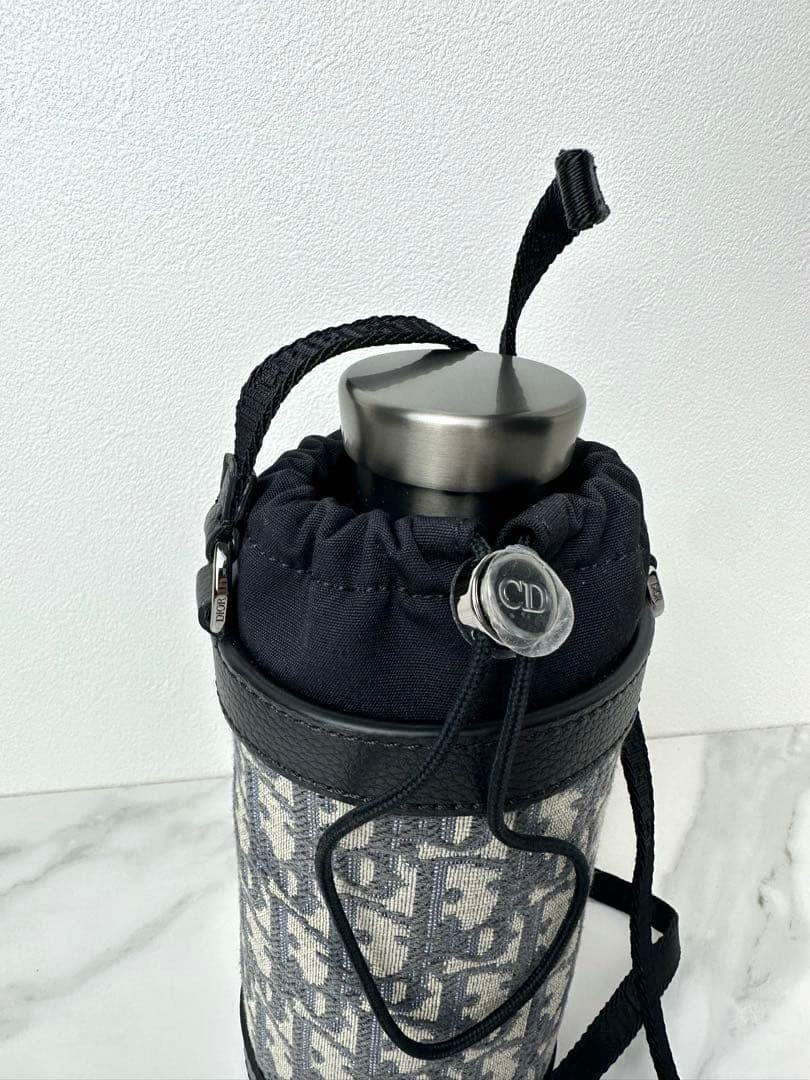 Dior オブリーク柄 ストラップボトル　タンブラー　ボトル