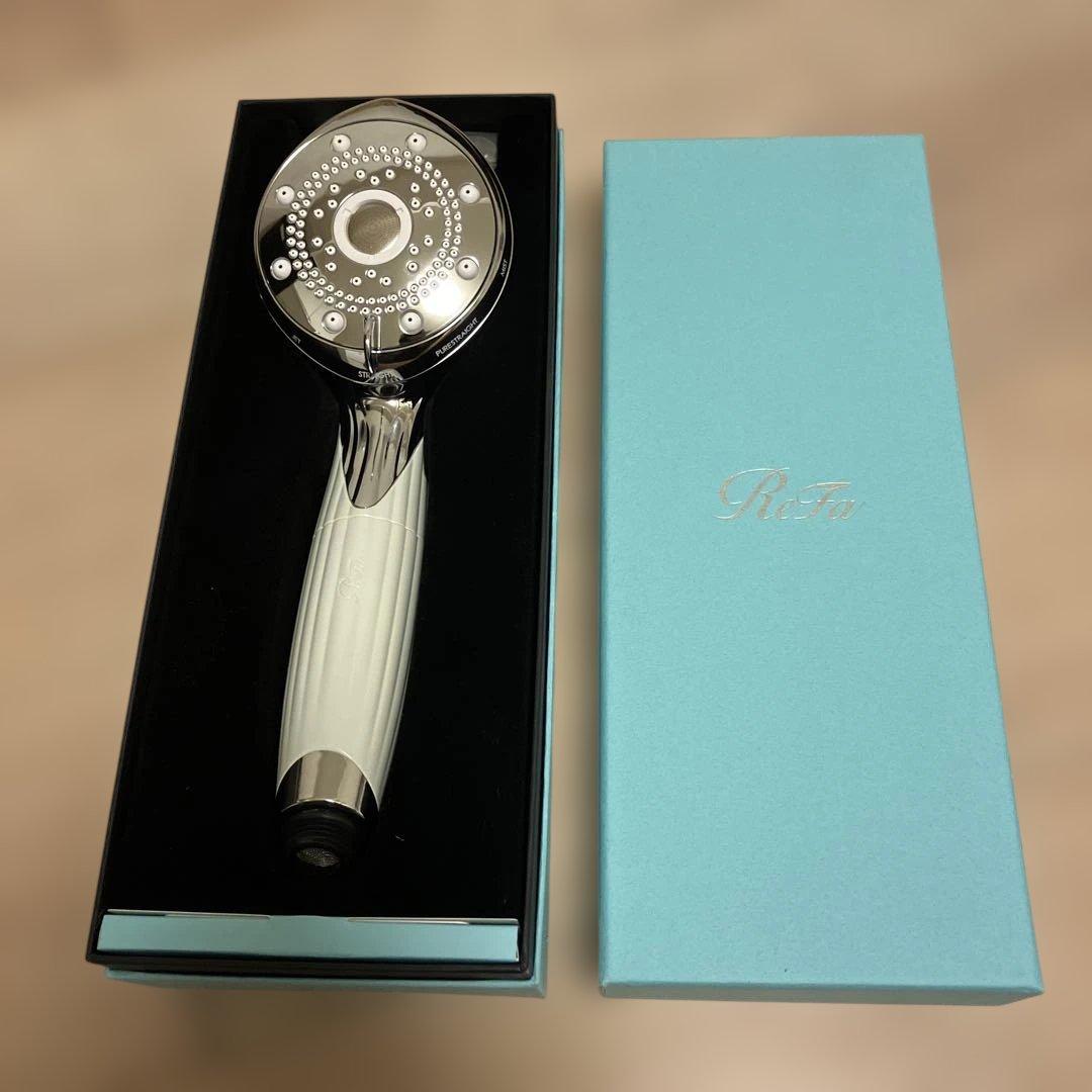 ReFa シャワーヘッド メタリック仕上げ