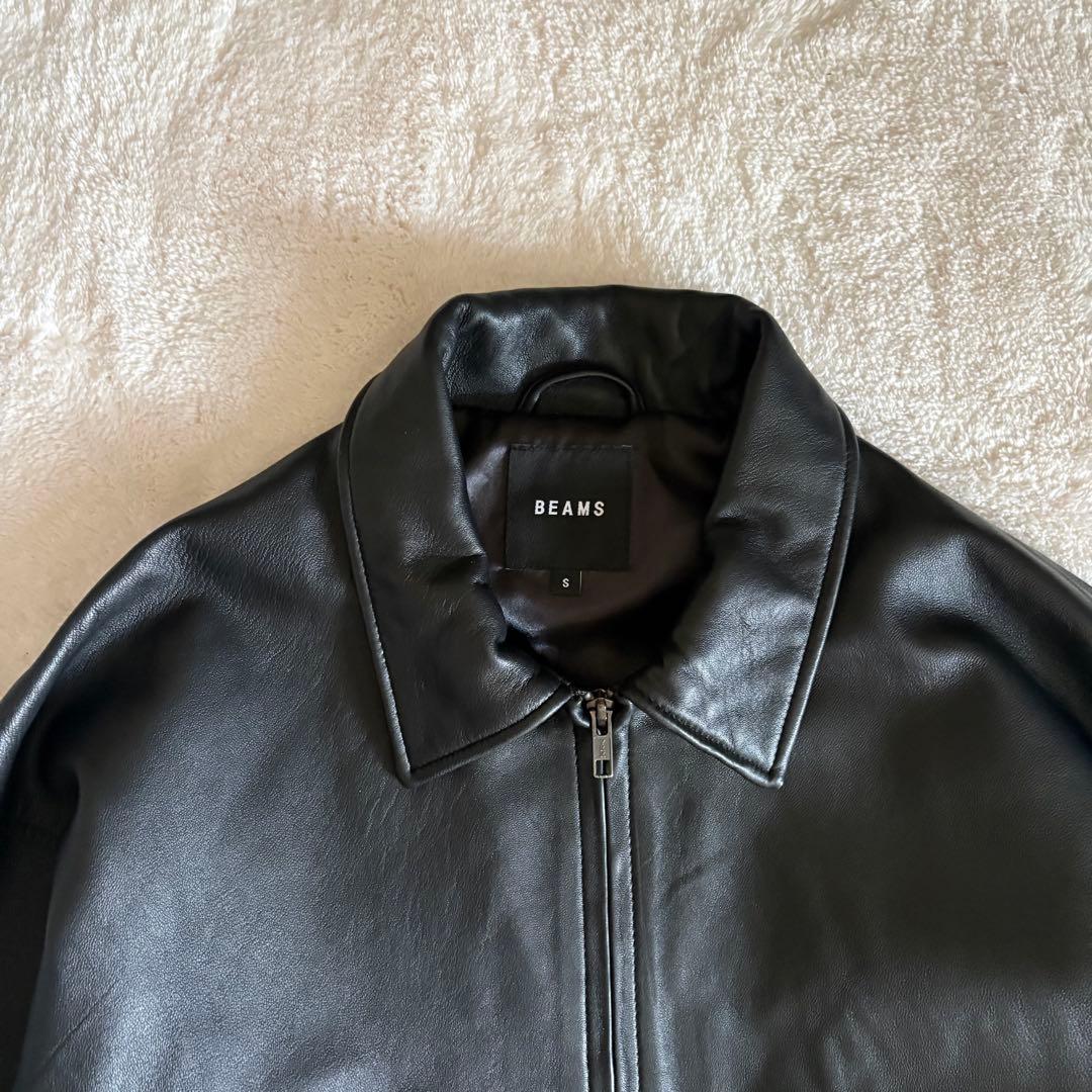 BEAMS ワイドフィット　レザー　ジップブルゾン