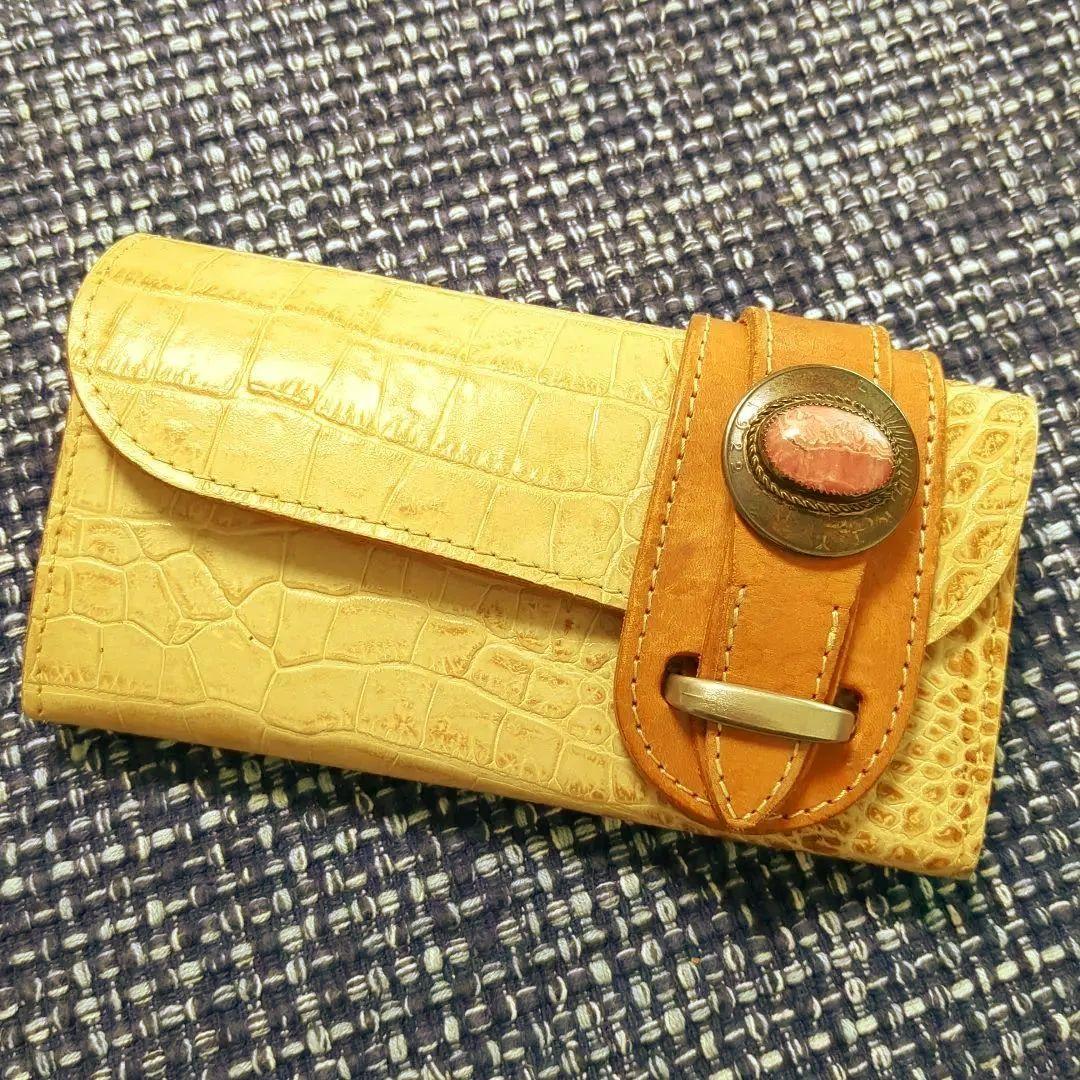 美品　ALZUNI　財布