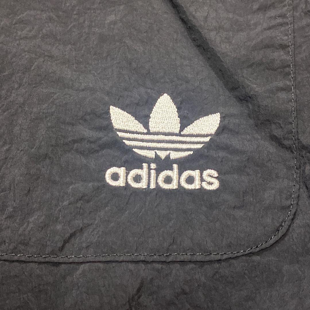 アディダス オリジナルス ビッグトレフォイル ナイロンセットアップ　黒（ L）