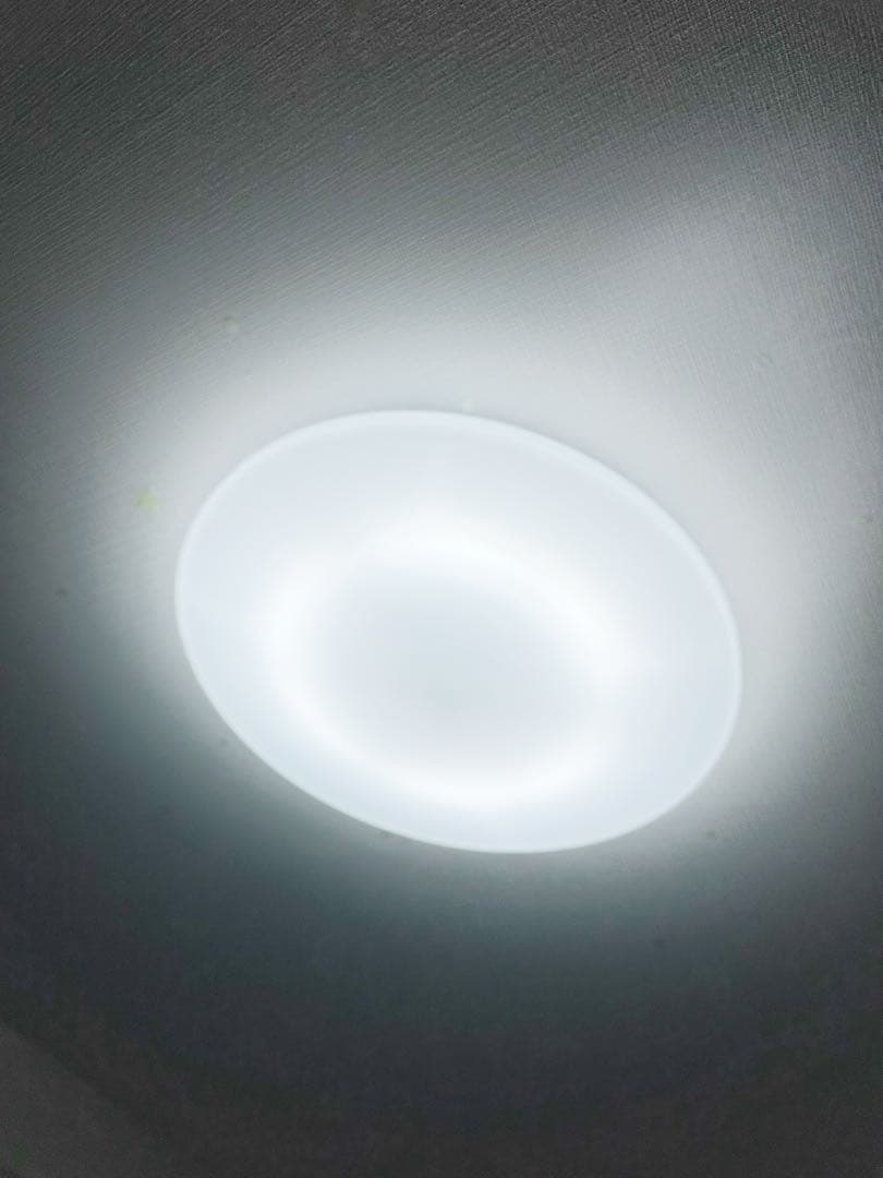 シンプル天井　シーリングライト　リモコン付き