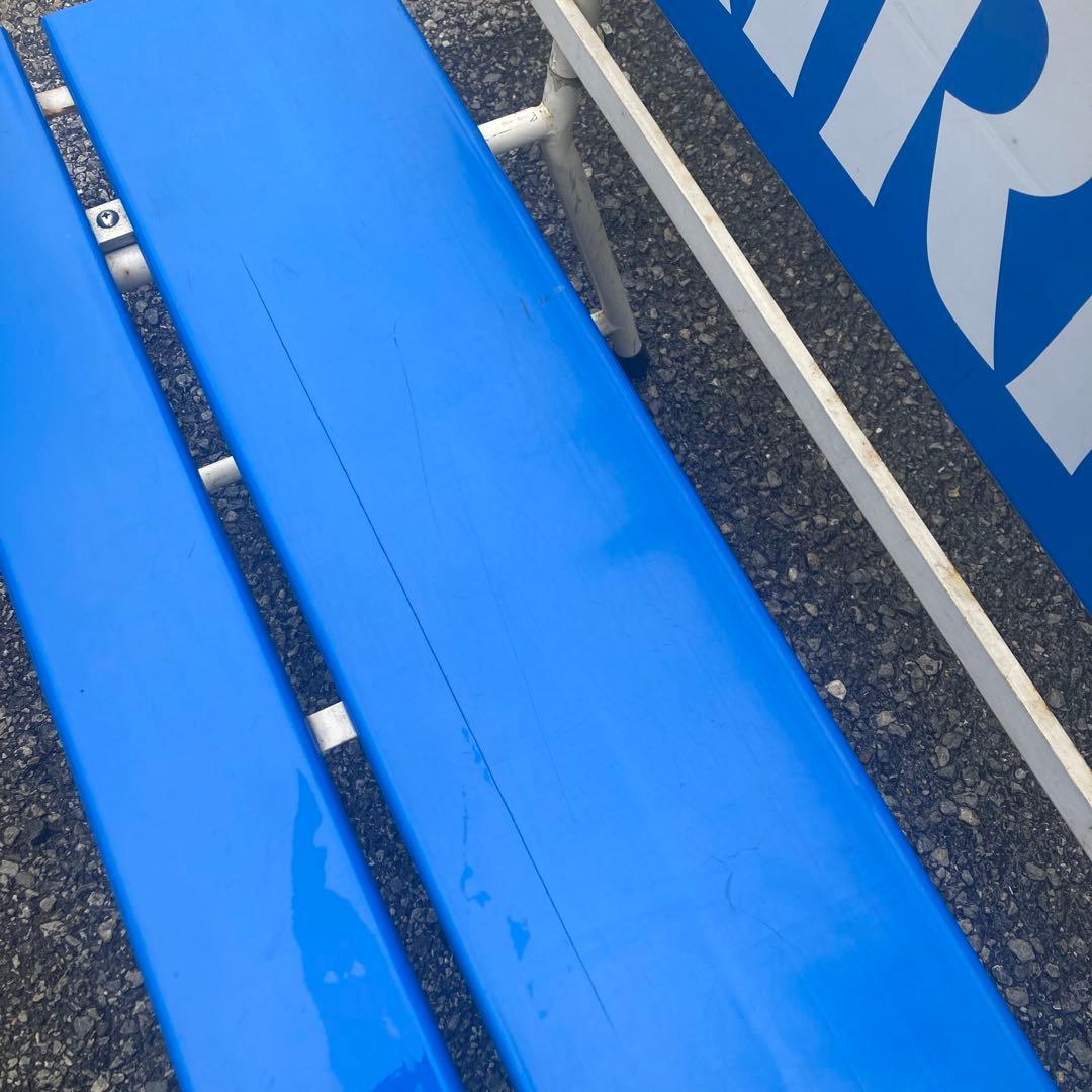 【引取り限定】カラーベンチ　キリンビバレッジ