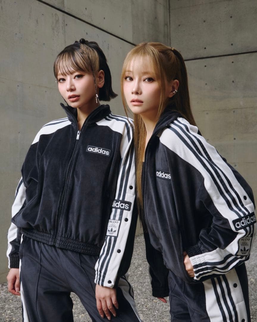 adidas アディブレイク ベロア W ADIBREAK VELOUR TT