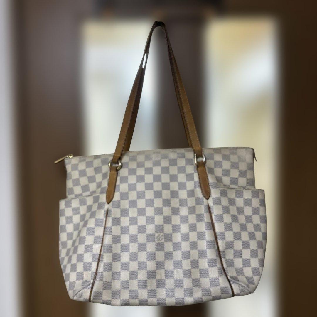 使用感ありあり　ルイヴィトン　ダミエアズール　トータリー