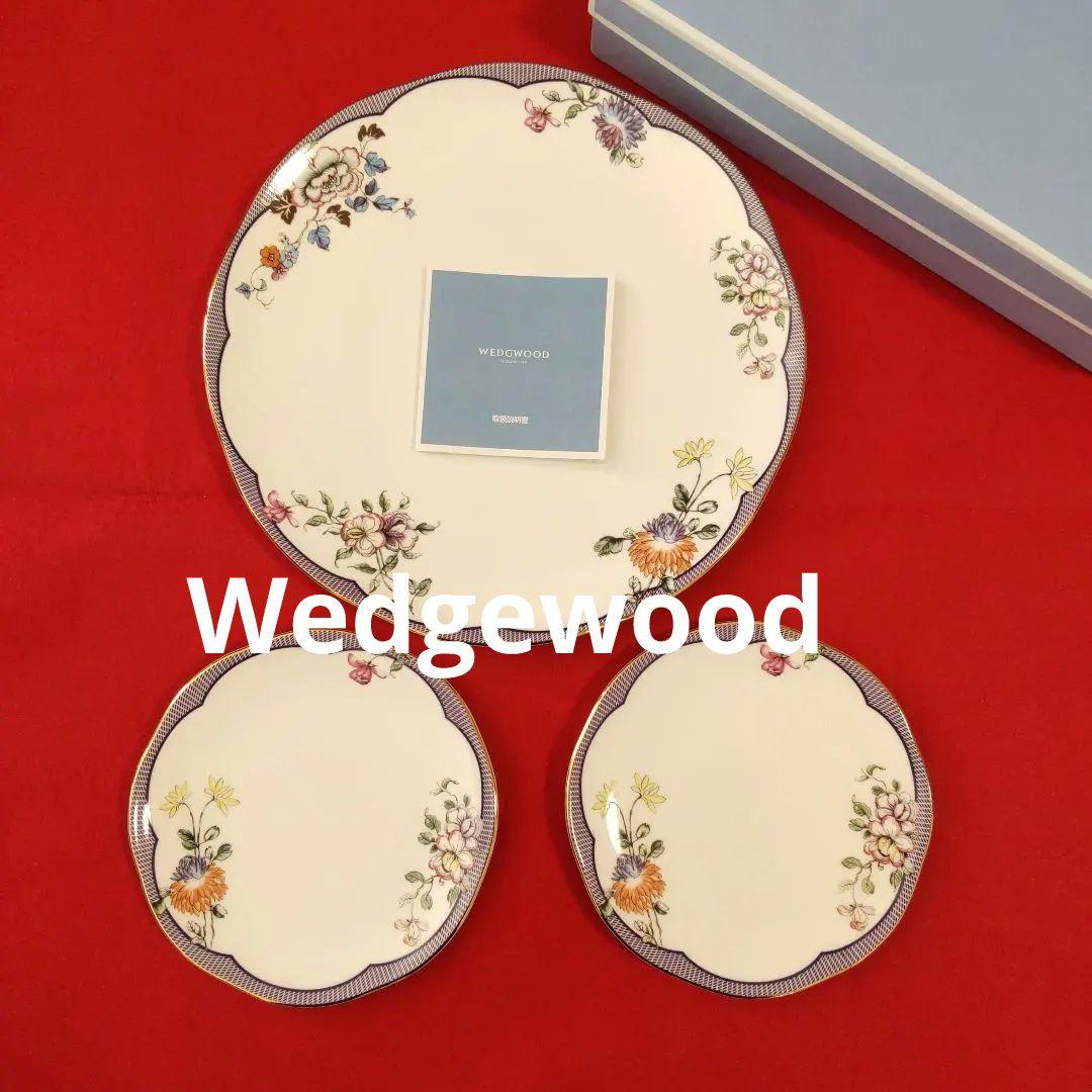 ウェッジウッド 花柄プレート3枚セット ★フォーチュン★新品
