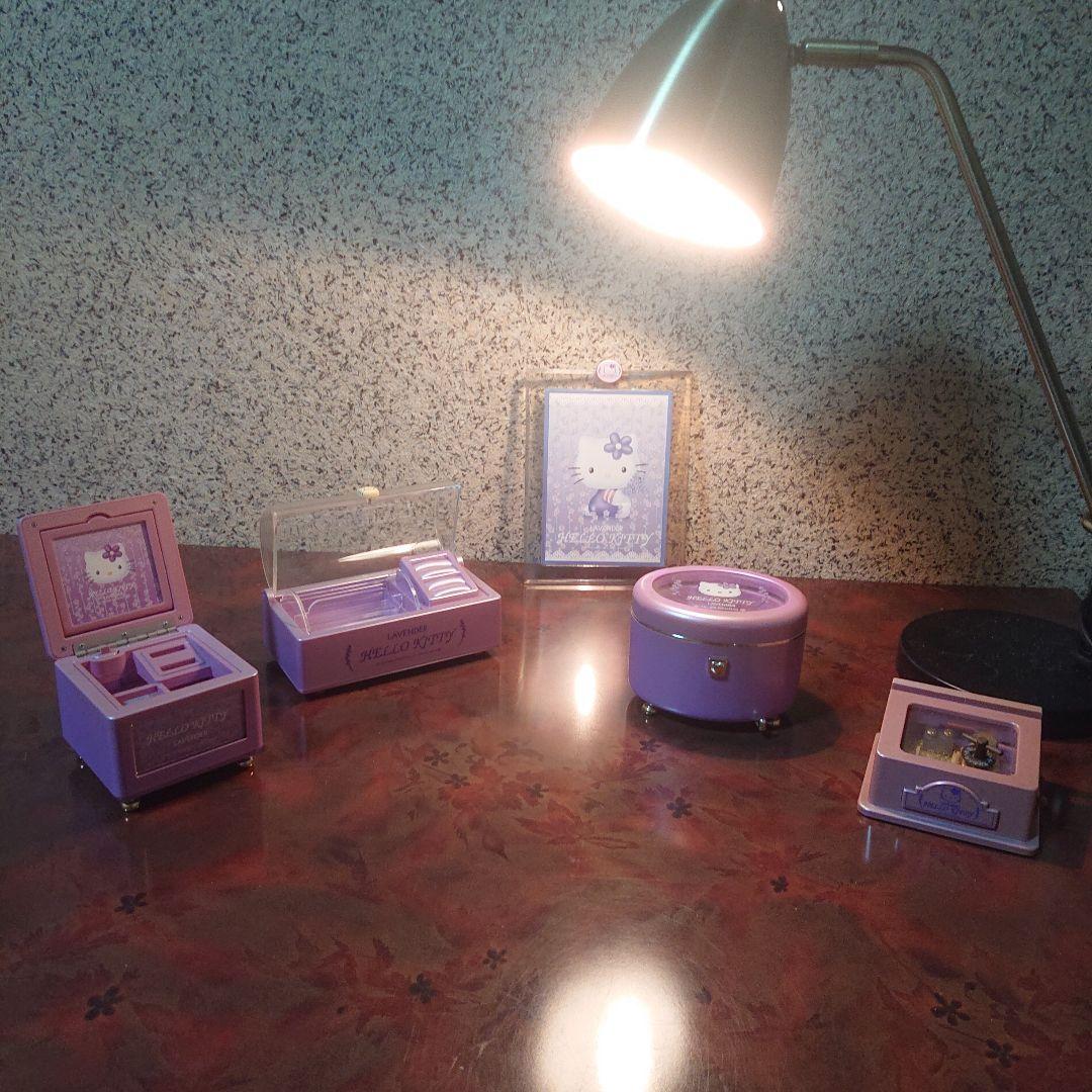 1233 ハローキティオルゴール ラベンダー