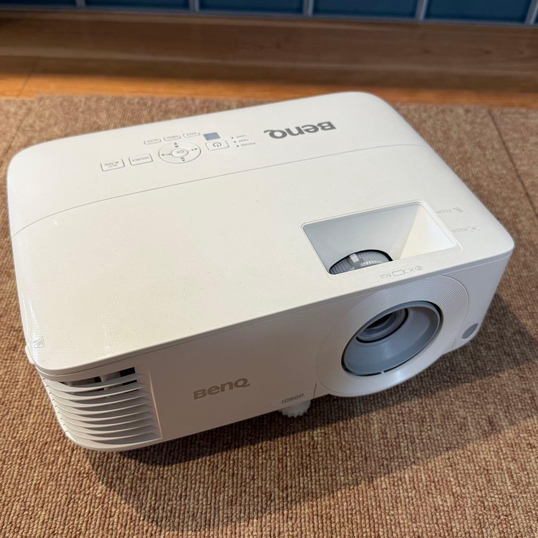 BenQ MH550プロジェクター 本体 ホワイト