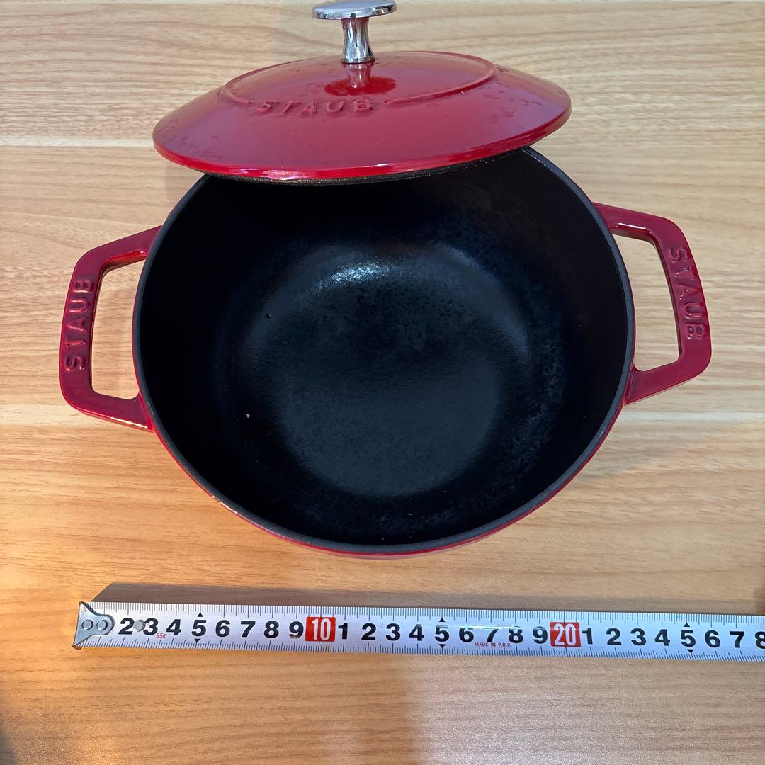 STAUB 赤 両手鍋 約20cm