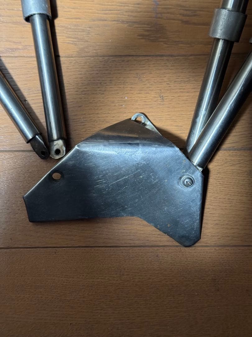 スティード400プッシュロッドカバー　エンジンカバー