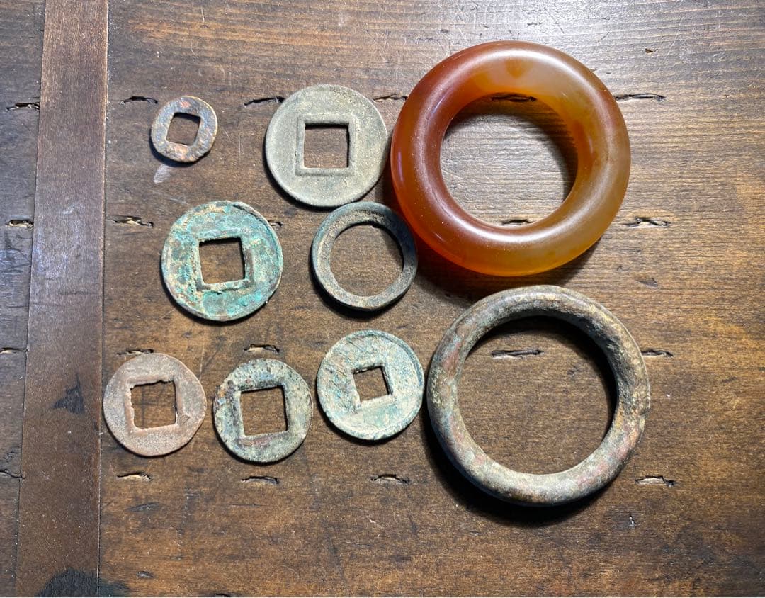 漢時代　古銭　玉石製 9個セット 本物