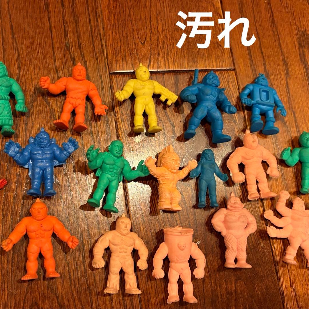 キン消し、ガン消し、聖闘士星矢消し　などフィギュア　大量4.5kg