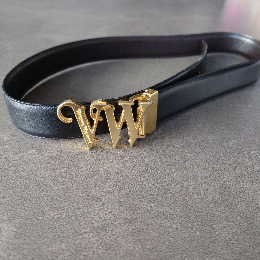 Vivienne Westwood　ロゴベルト