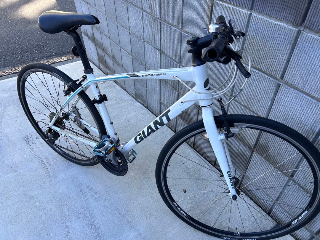 交渉可！GIANT ESCAPE RX3 ホワイト クロスバイク
