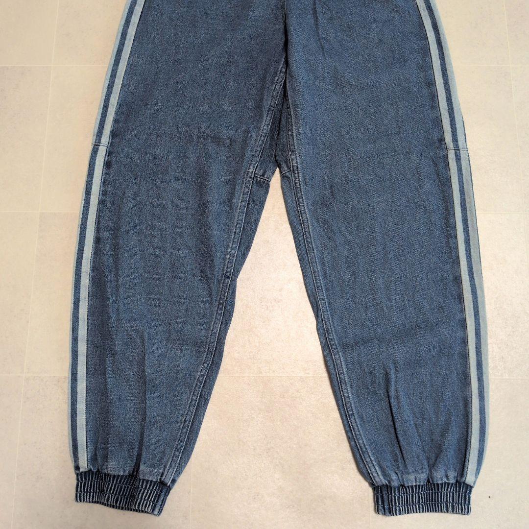 【極美品】アディダス デニム トラックパンツ M 三本線 ブラックピンク