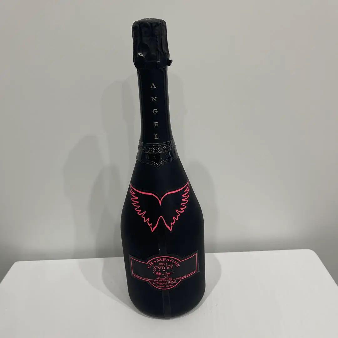 ANGEL シャンパン 黒と赤デザイン