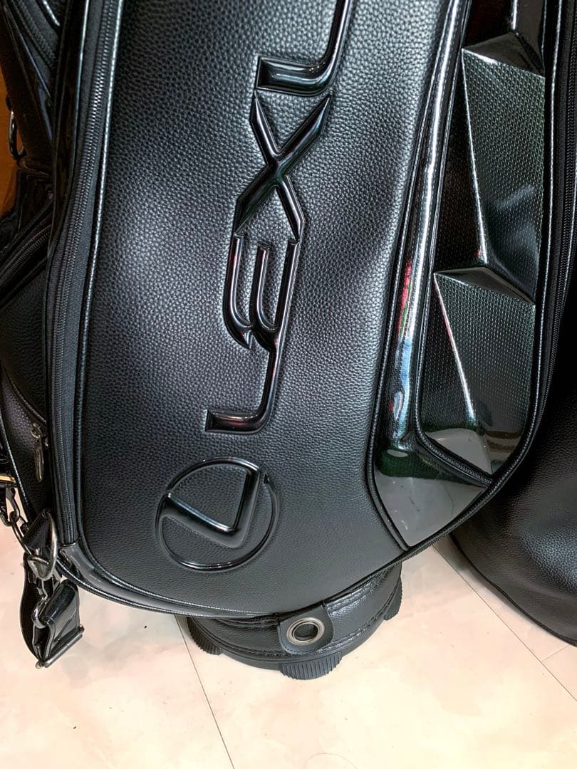 希少　完売　レクサス　LEXUS ブラック　3眼　キャディバッグ　カーボン　合皮