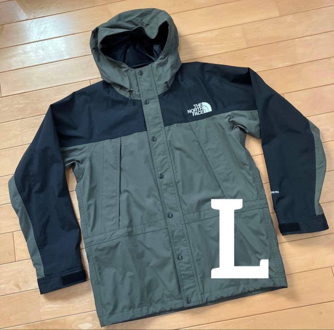 ほぼ新品THE NORTH FACE NP11834 マウンテンライト