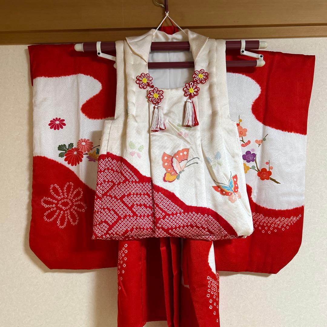 正絹　七五三用伝統和服 赤と白 花柄刺繍