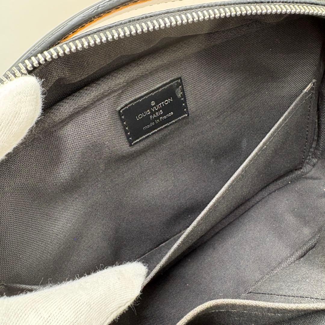 ❣️ルイヴィトン❣️ダミエグラフィット•アンブレール✨バムバックボディバッグ