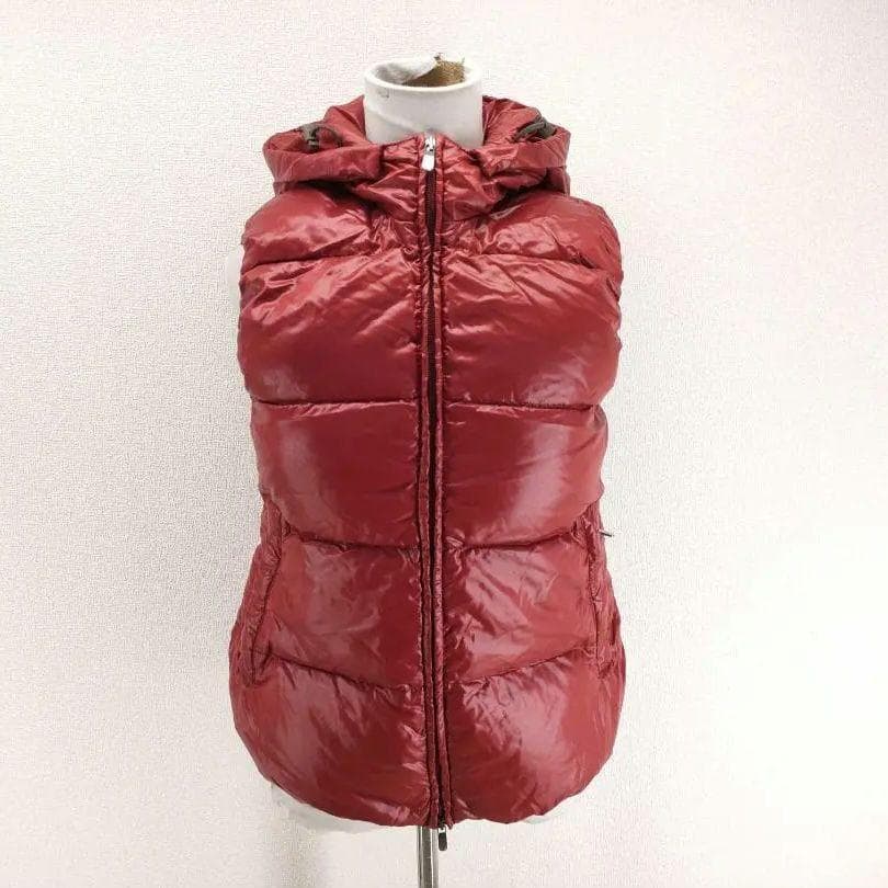 美品 デュベティカ ダウンベスト Goccia フード付 40 女性M 413