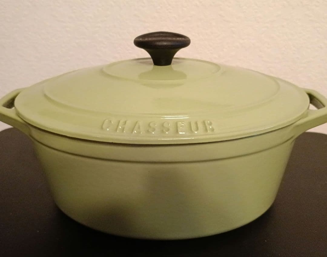フランスの名品　CHASSEUR グリーン ホーロー鍋 中型 28センチ